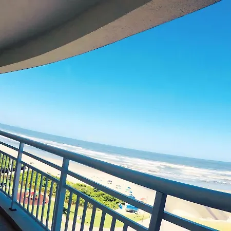 Conforto a Beira-Mar: Apartamento Resort Aracaty-2